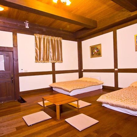 Maple Leave Holiday Villa Ренай Екстериор снимка