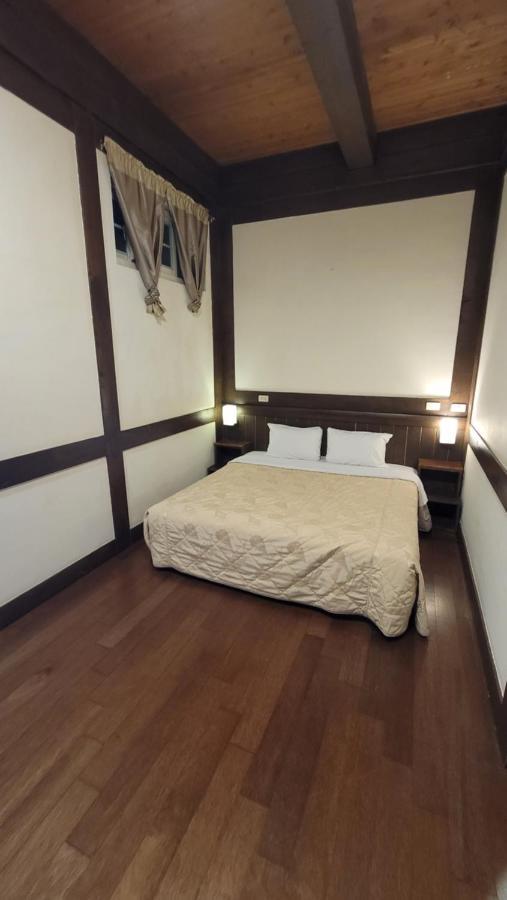 Maple Leave Holiday Villa Ренай Екстериор снимка