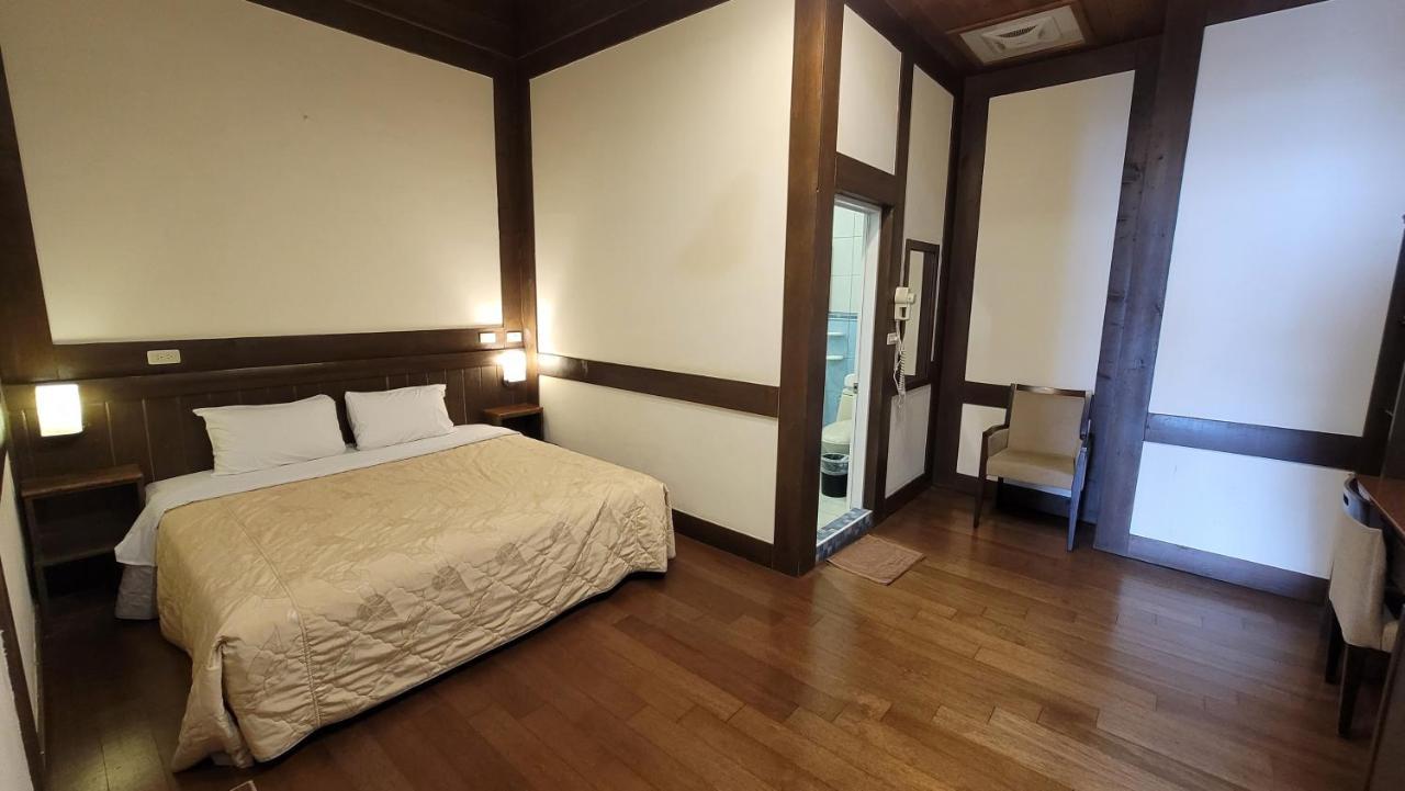 Maple Leave Holiday Villa Ренай Екстериор снимка
