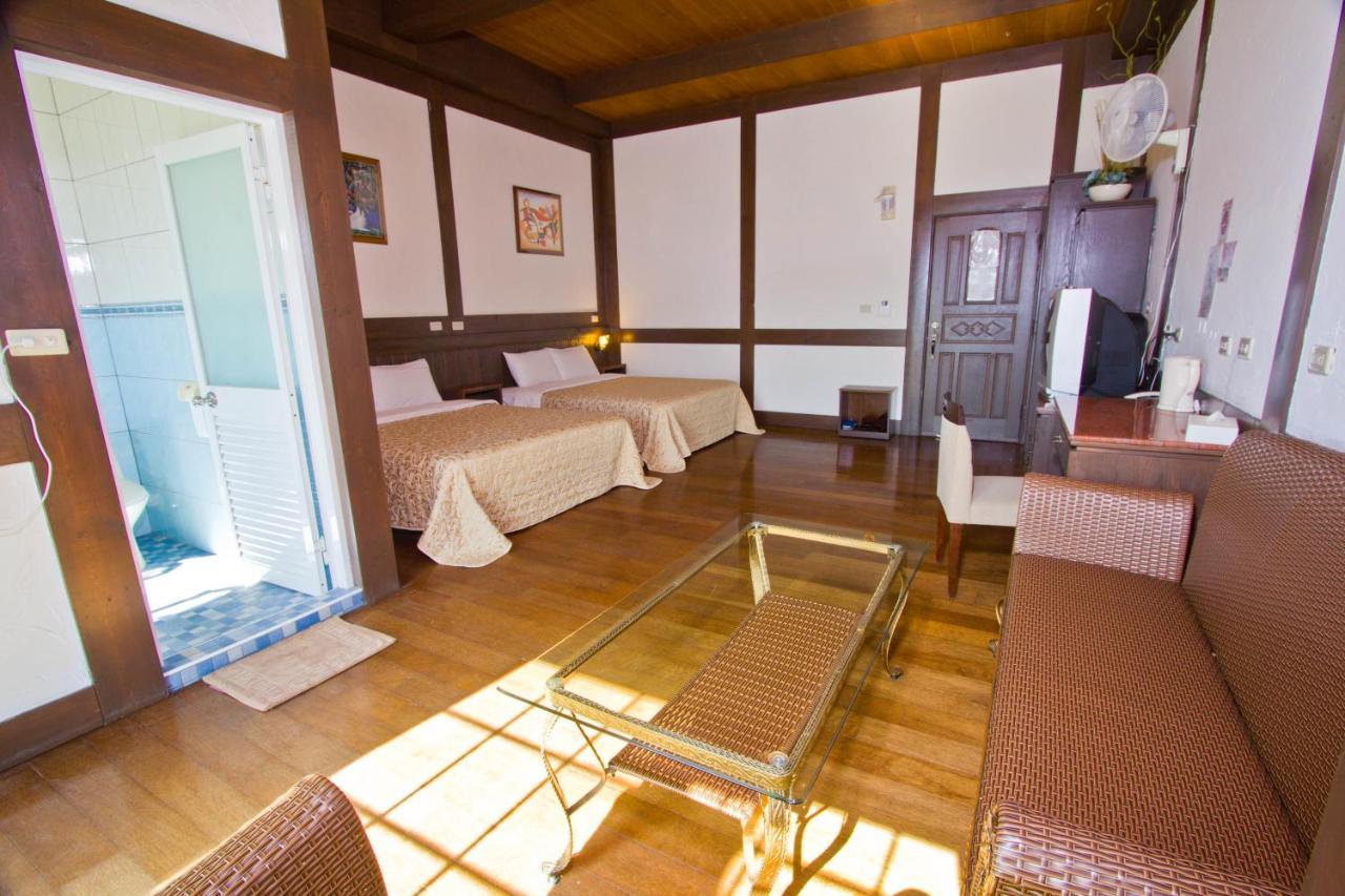 Maple Leave Holiday Villa Ренай Екстериор снимка